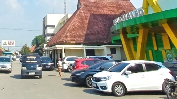 RSUD Waled :Mendapat Apresiasi “Mobil Siaga Desa Parkir Gratis”